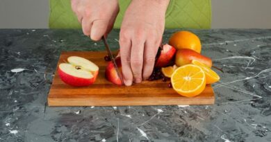How To Cut An Apple Peel, Cut, and Slice