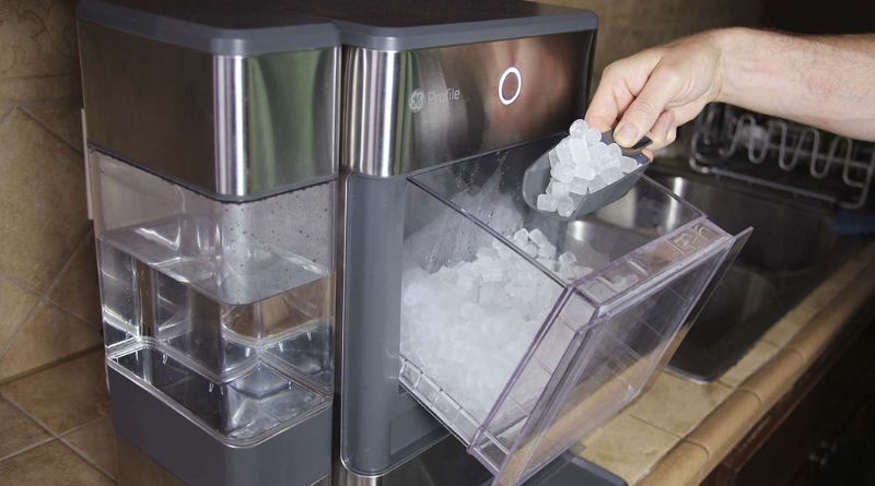 Fridge With Nugget Ice Maker