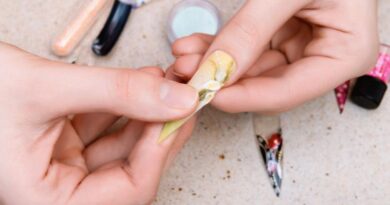 Nail Art Delight A Quick and Easy DIY Guide for Stunning Nails