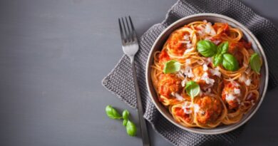 7 Dinners That Start with a Jar of Pasta Sauce