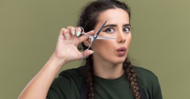 9 Pro Tips for Getting Thick Eyebrows
