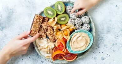 9 Tasty and Nutritious Snacks That Keep You Feeling Satisfied